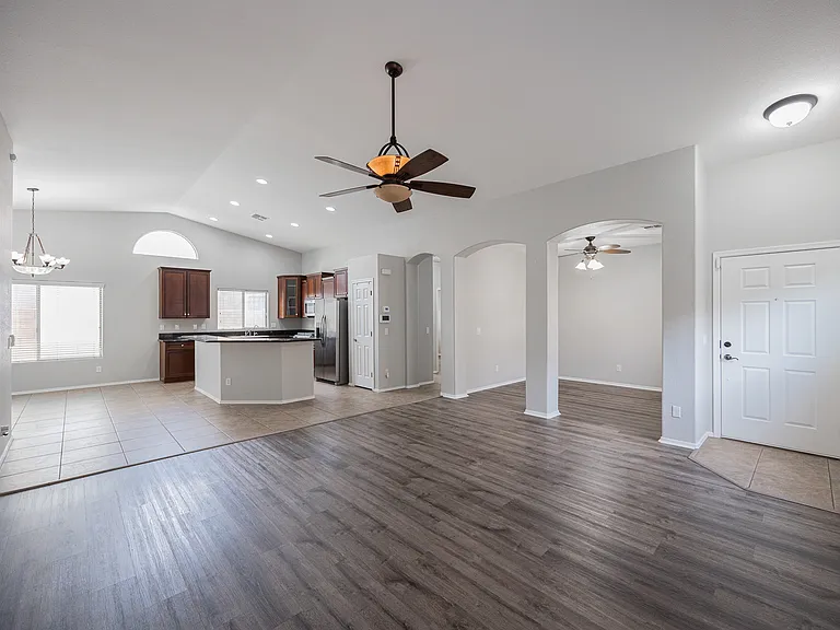 21683 N Greenland Park Dr — Photo 4