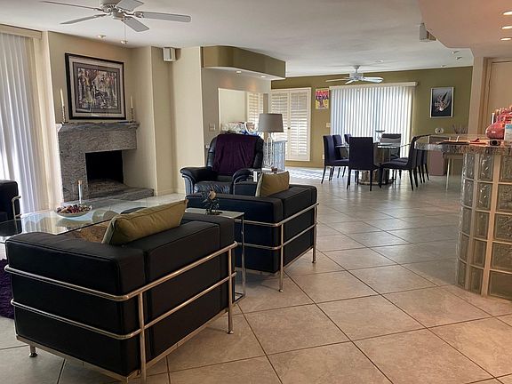 3rd image of 1911 Cadiz Cir