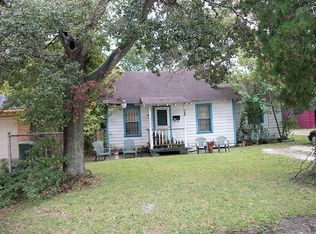 3914 Leffingwell St, Houston, TX 77026
