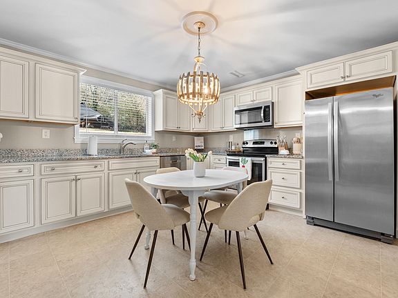 4th image of 59 Frawley Rd