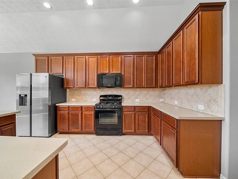 24910 Crystal Stone Ln — Photo 15