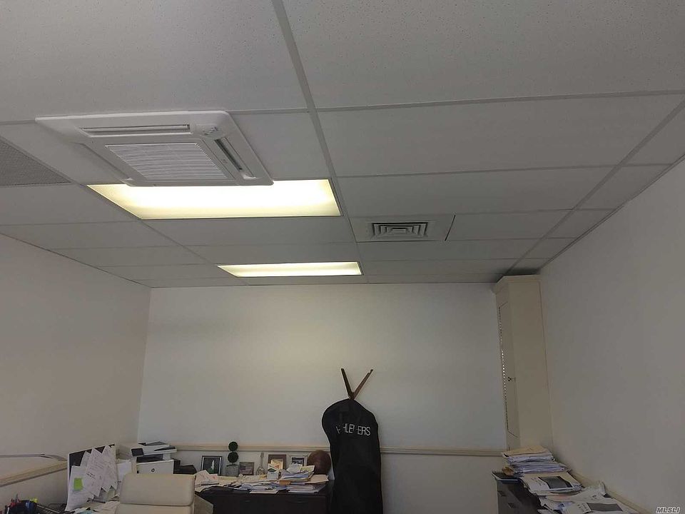 1st image of 185-08 Union Tpke Suite 101