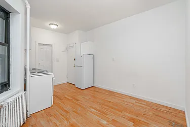 Rented by Farside Realty LLC