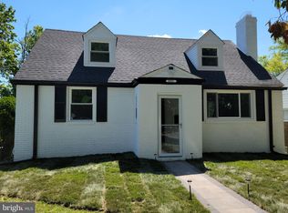 8825 Lanier Dr, Silver Spring, MD 20910