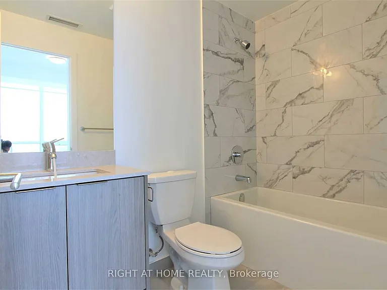 38 Forest Manor Rd #1702 — Photo 16