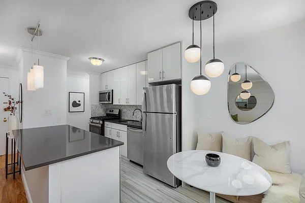 Rented by Lineage Properties | media 4