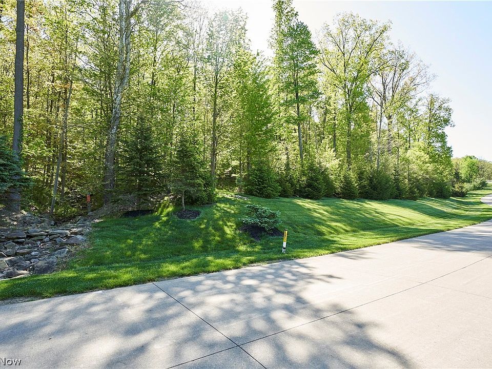 1131 River Valley Trl, Hinckley, OH 44233 Zillow