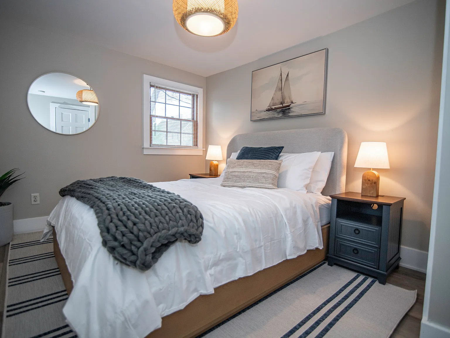 2 bed, 1200 sqft, $3,200 — Photo 3