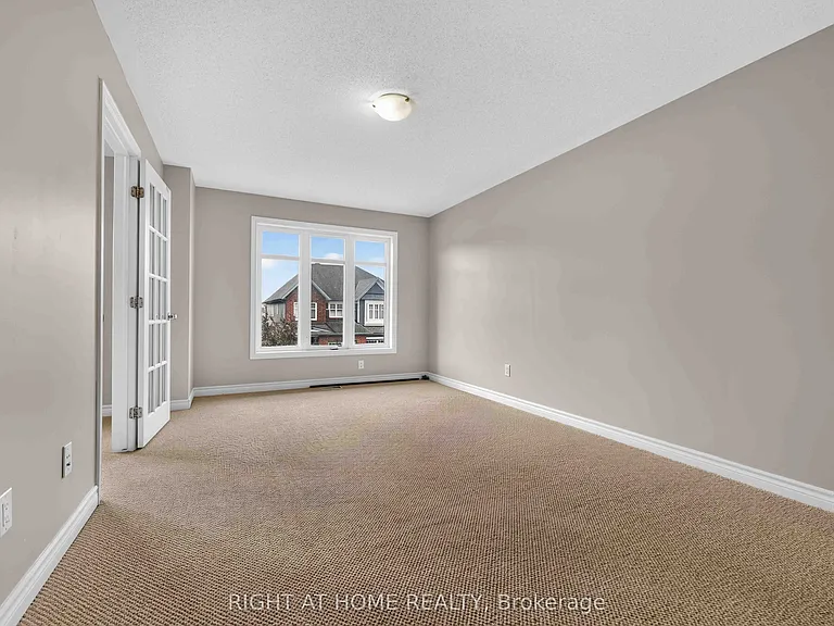 628 Moorpark Ave — Photo 6