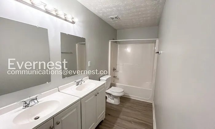 248 Bridgeport Ln — Photo 9