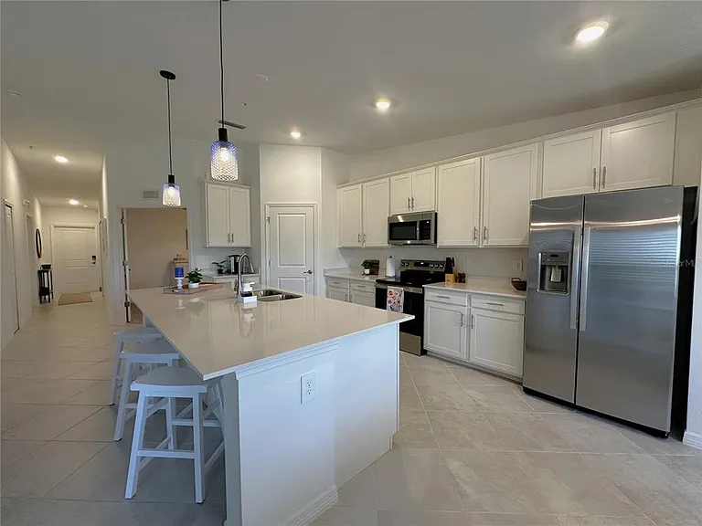 14221 Heritage Landing Blvd #2024 — Photo 9