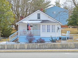 504 W Rock Rd, Radford, VA 24141