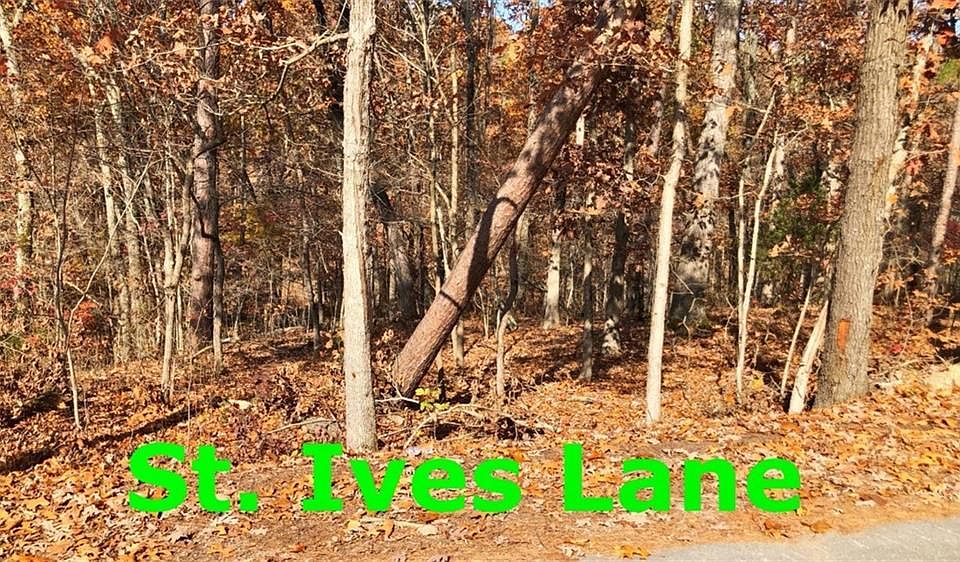 1st image of Saint Ives Ln