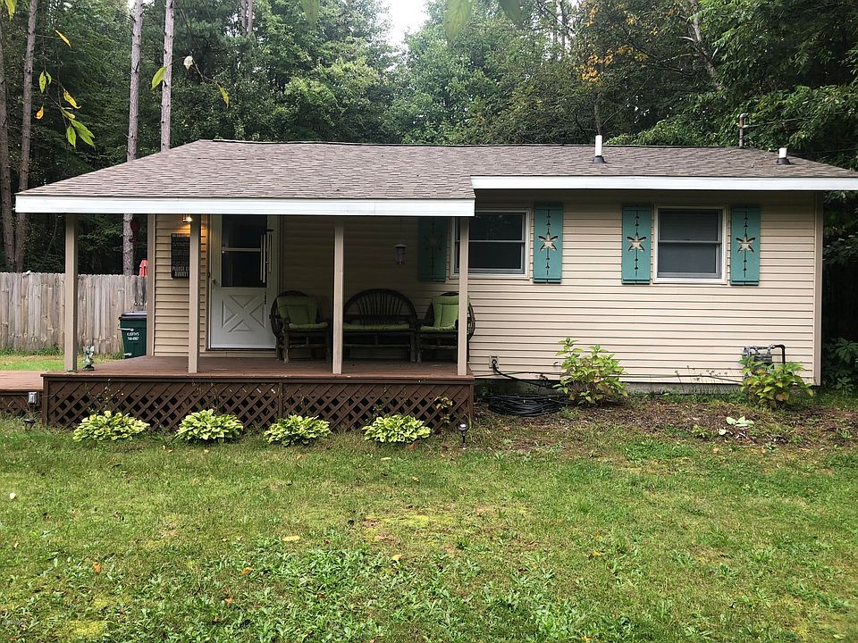 1st image of 5576 Dowling St