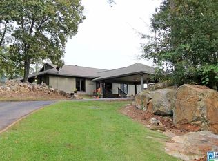 901 Hillyer High Rd, Anniston, AL 36207