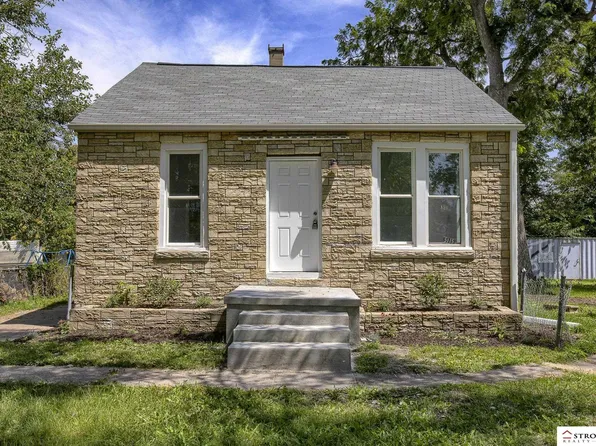 5115 N 13th St E, Omaha, NE 68110