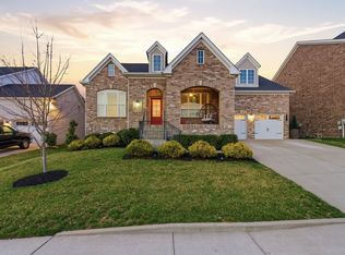 909 Easton Dr, Mount Juliet, TN 37122