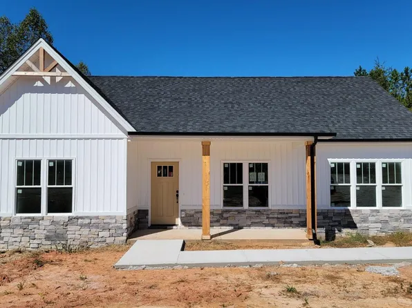 4061 Kentuck Rd, Ringgold, VA 24586