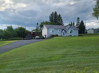 41 Roosevelt Ave, Fort Fairfield, ME 04742