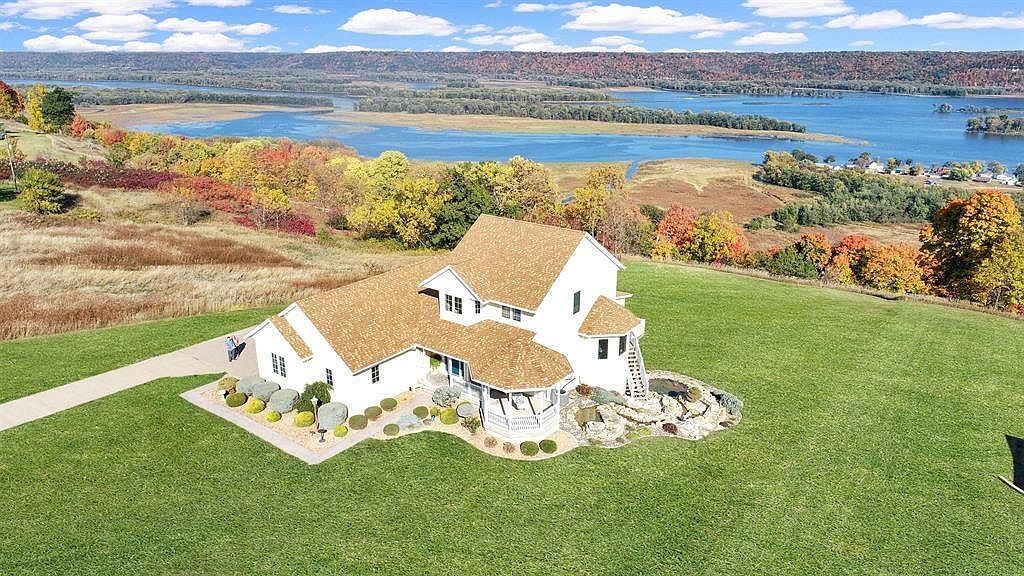 280 Grand Ridge Rim Way, Garnavillo, IA 52049 Zillow