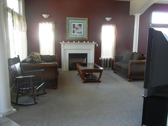 5th image of 2500 Hamilton Ct