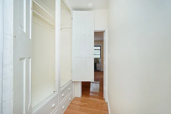 Rented by Keller Williams NYC | media 13