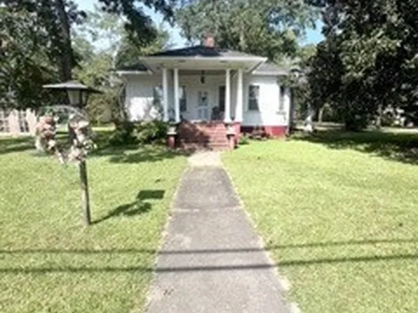 308 1st St N, Reform, AL 35481