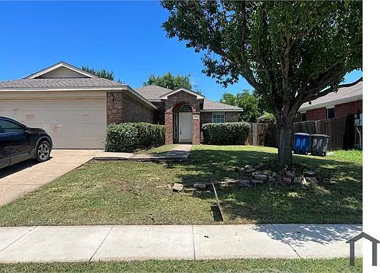 1055 Port Aransas Dr — Photo 4