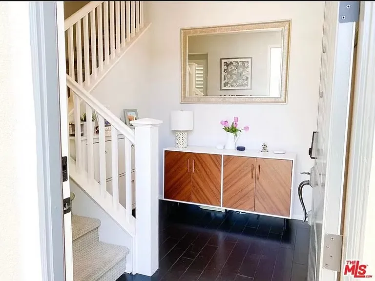 450 E Santa Ana St — Photo 6