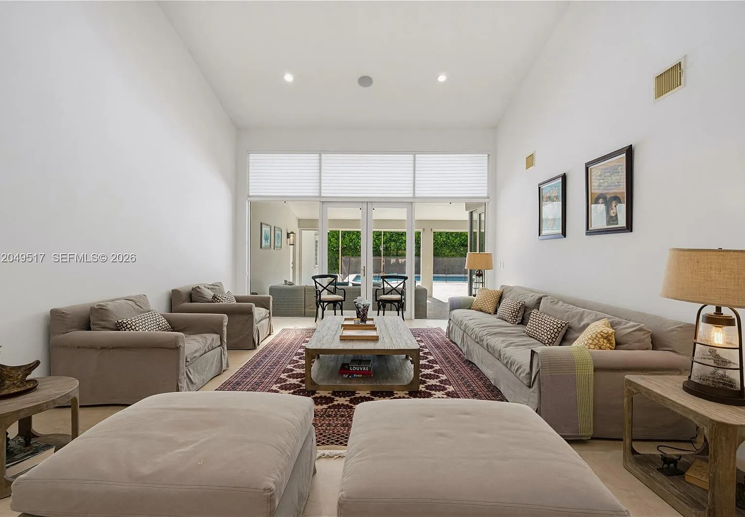 7 bed, 3545 sqft, $14,500 — Photo 3