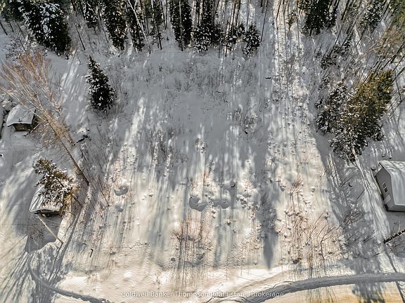 2nd image of 219 Doe Lake Rd