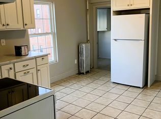 33 Alder St APT 2, Portland, ME 04101