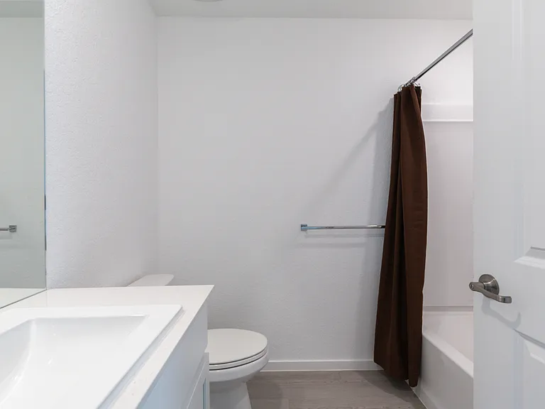 13462 Furyk Dr — Photo 17