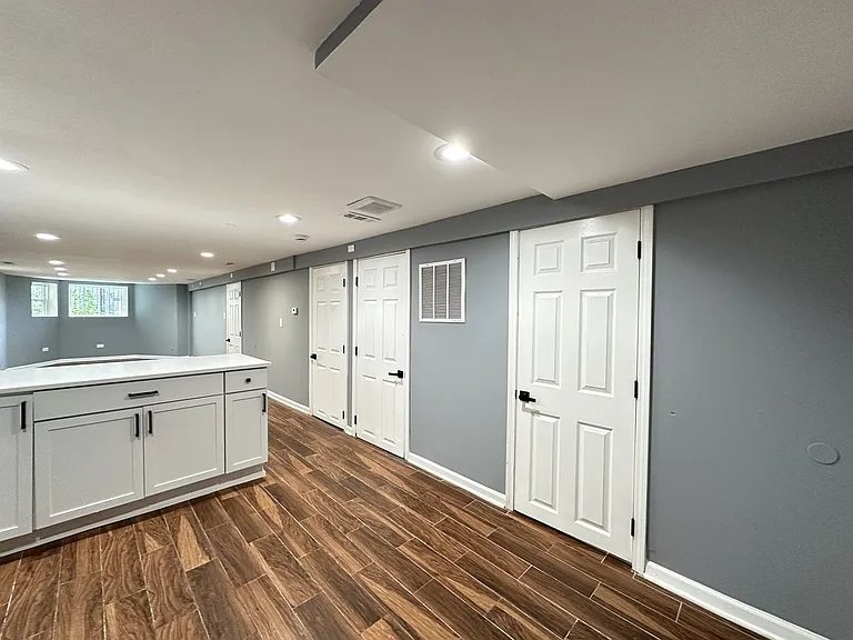 2317 N Keeler Ave #6H — Photo 8