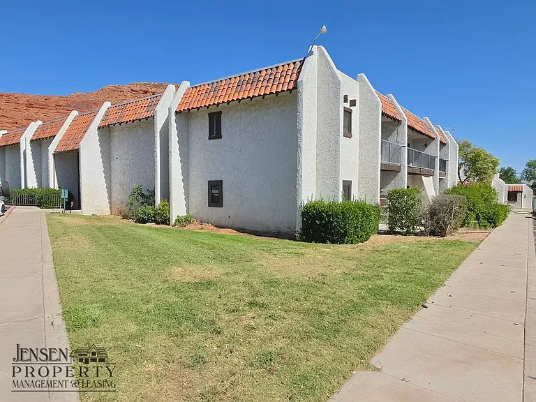 776 W Diagonal St #52 — Photo 28