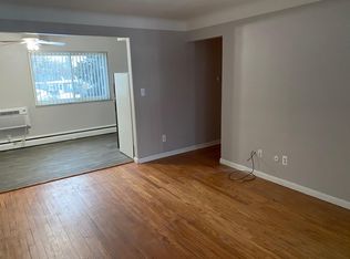 16171 E Eleven Mile Rd #5, Roseville, MI 48066