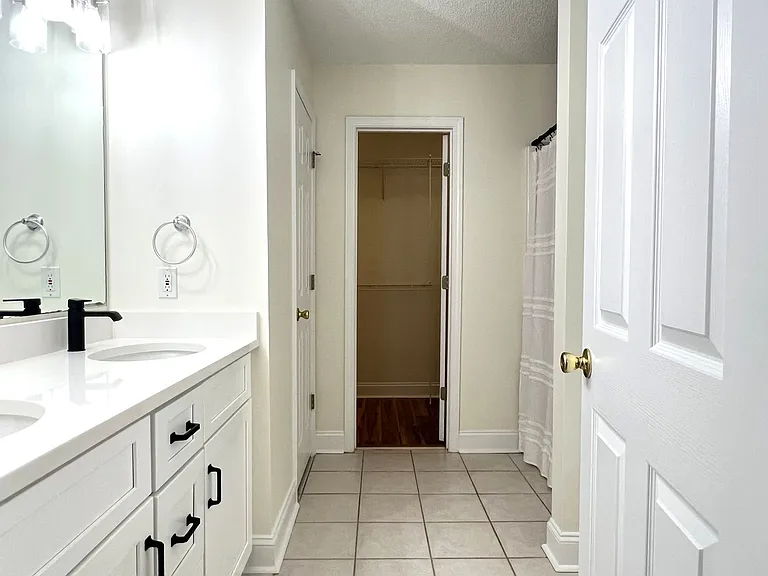 134 Stone Brooke Dr — Photo 21