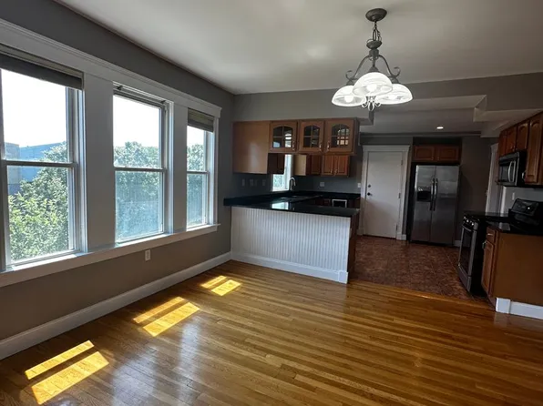 29 S Sydney St #3, Dorchester, MA 02125