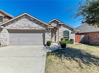 5516 Creek Hill Ln, Fort Worth, TX 76179