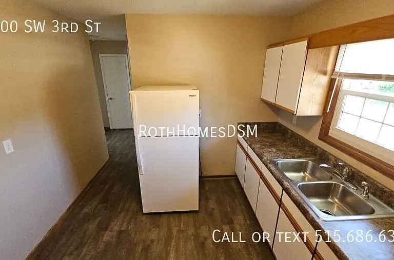 4800 SW 3rd St — Photo 5