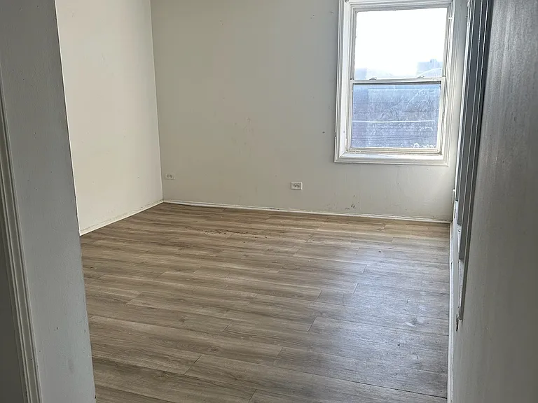 3004-06 S Archer Ave S #2RW — Photo 7
