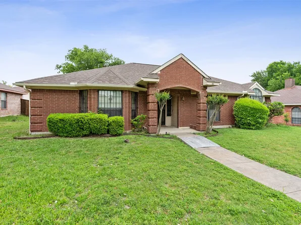 468 Derby Ln, Desoto, TX 75115