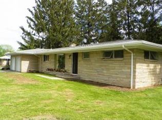 1103 W 3rd St, Connersville, IN 47331