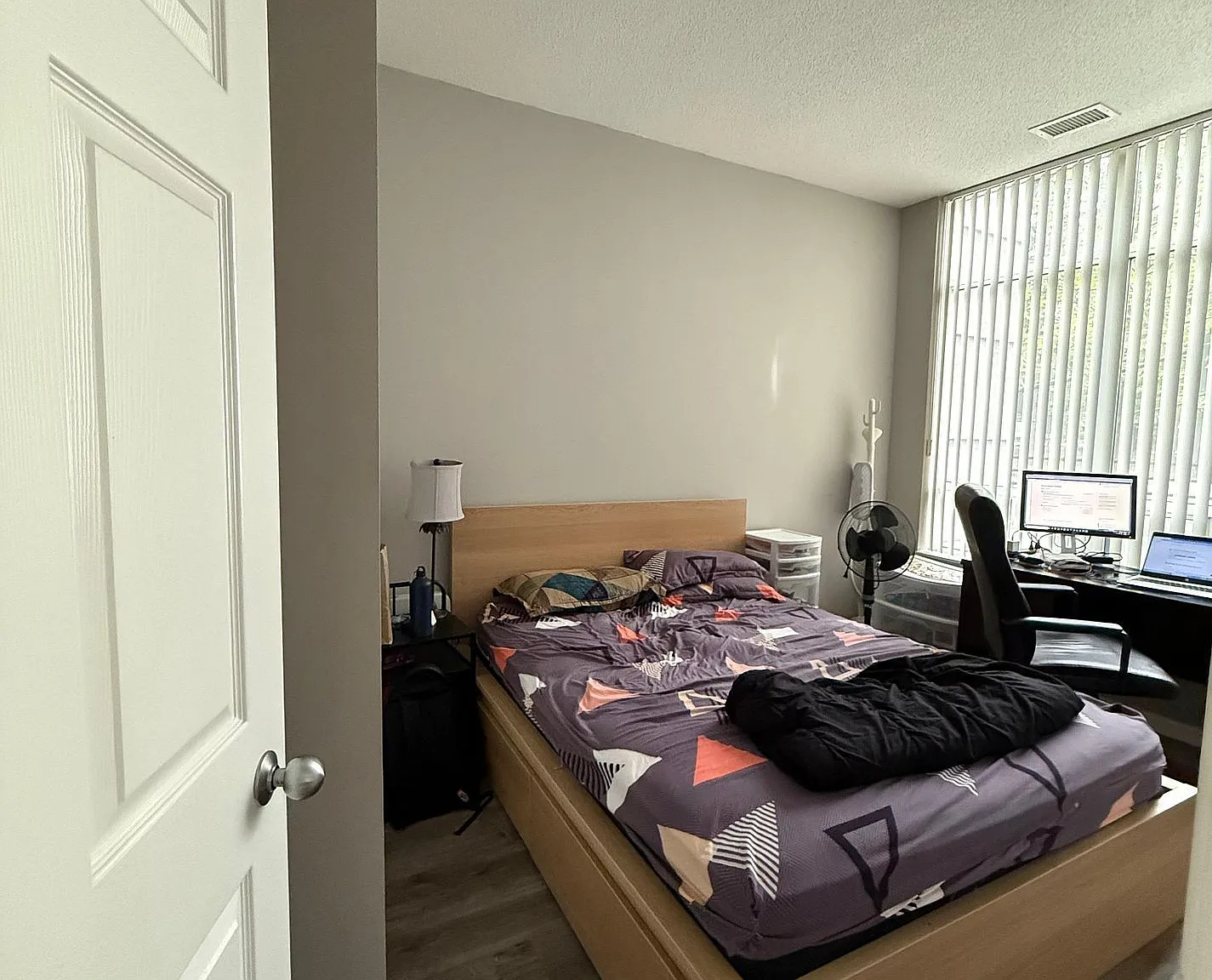 1 bed, $2,100 — Photo 3