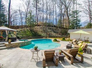 3550 Rembrandt Rd NW, Atlanta, GA 30327