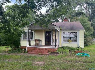 1206 Lonesome Bend Rd, Glencoe, AL 35905