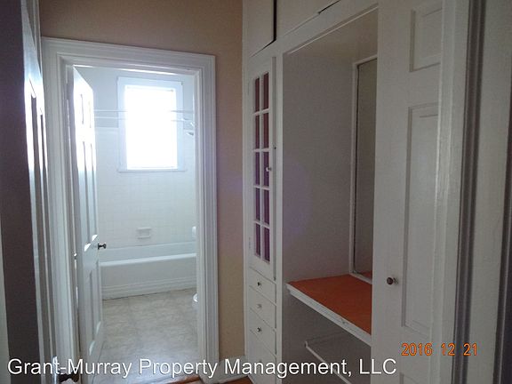 4th image of 100 Bradford Ave APT 7