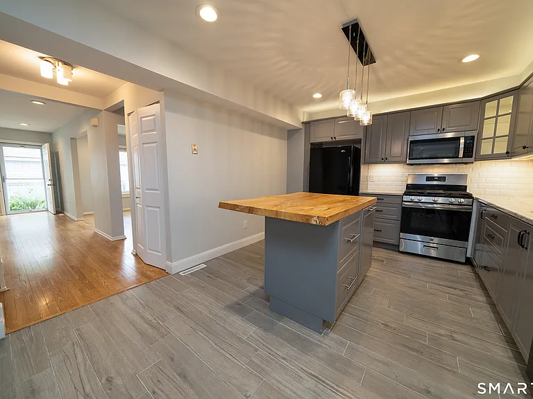 6 Peddlars Dr #6 — Photo 5