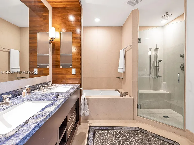 6799 Collins Ave #501 — Photo 12