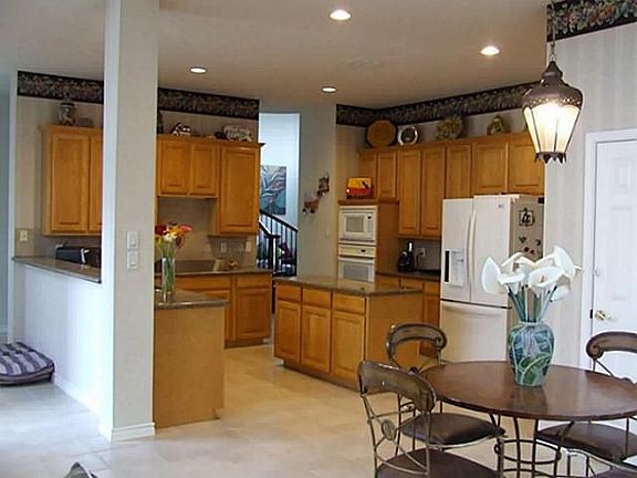 4th image of 700 Belmeade Ln